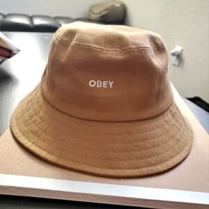 OBEY bucket hat - brown
